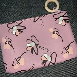 Cosmetic case